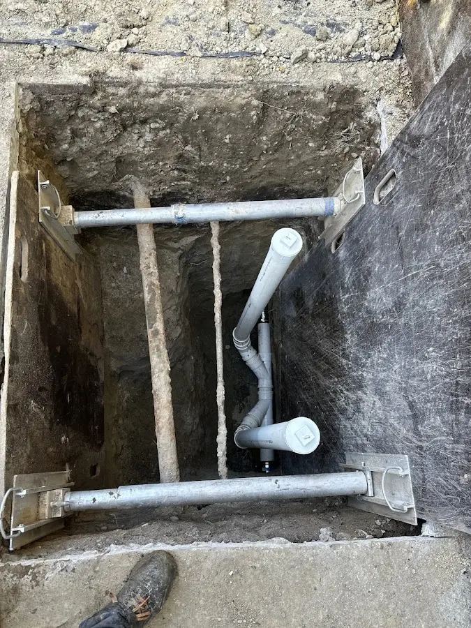 Experienced plumber completing Gas Line Repair work in North St. Paul